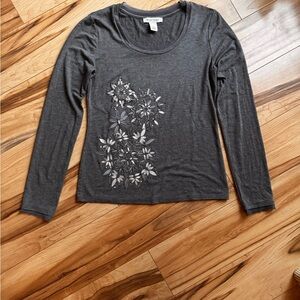 White House Black Market Graphic Fitted Gray Long Sleeve Tee